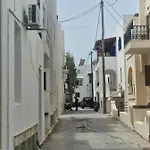 Semesterbostad Belva Blue Naxos Stylish, Naxos Town, Near
