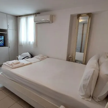 Vakantiehuis Belva Blue Naxos Stylish, Naxos Town, Near *